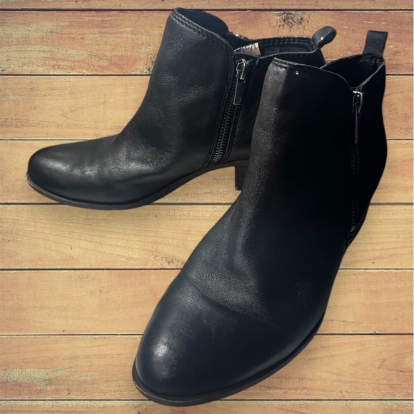 Lucky Brand Women’s Basel Bootie Ankle Boot Black Leather - Picture 3 of 11